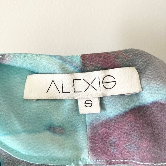 alexis printed halter maxi dress - Picture 8 of 11